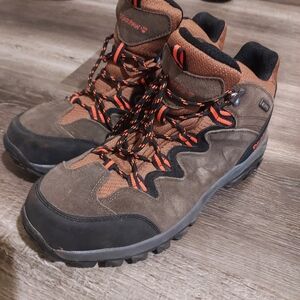 Bearpaw Men's Brown Hiking Boots